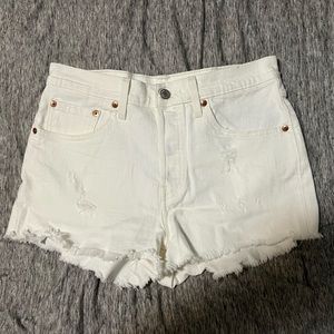 White Levi shorts